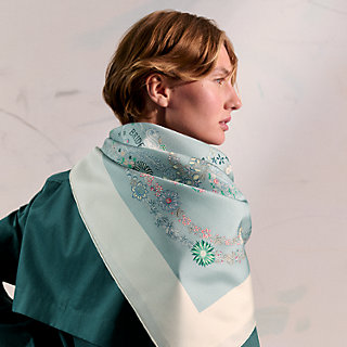 Brides de Gala en Fleurs 스카프 90 - 블루 | Hermès - 에르메스 대한민국